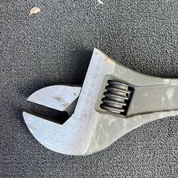 Irwin 1913311 Adjustable Wrench 24 in Steel Handle Vise-Grip