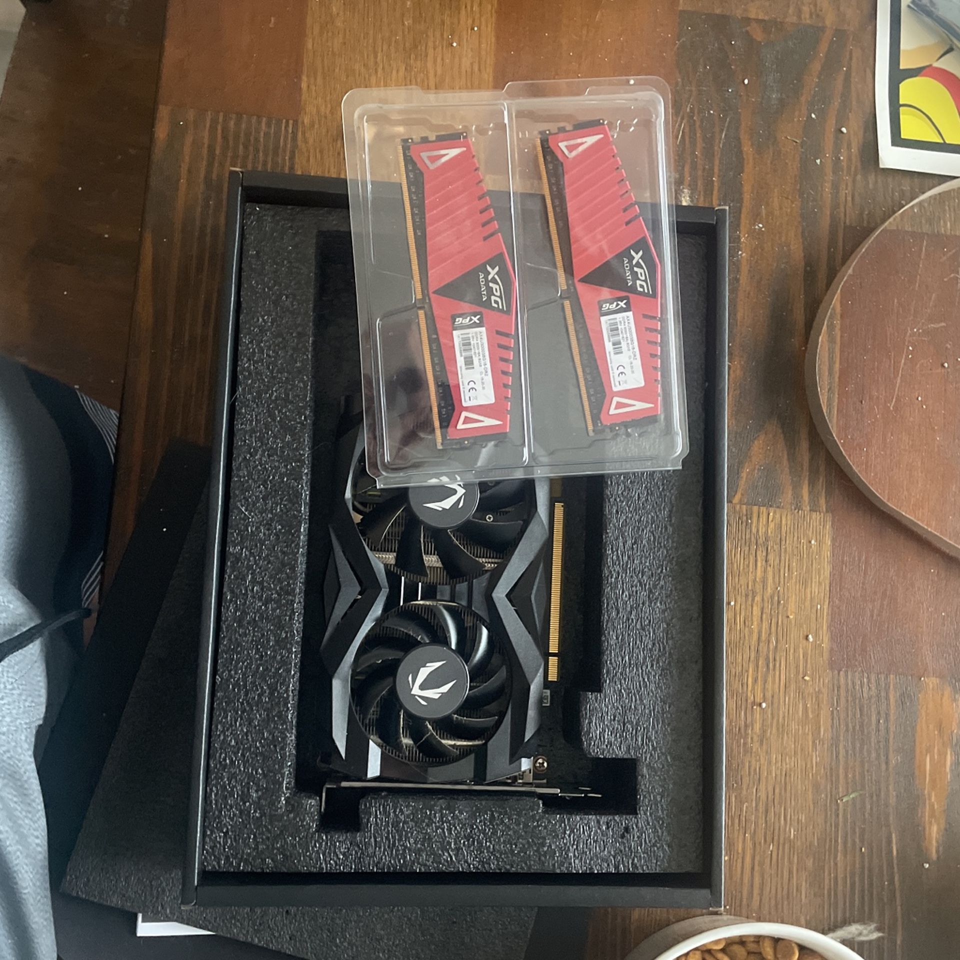 Two 8gb ram sticks and 1660 super graphics card