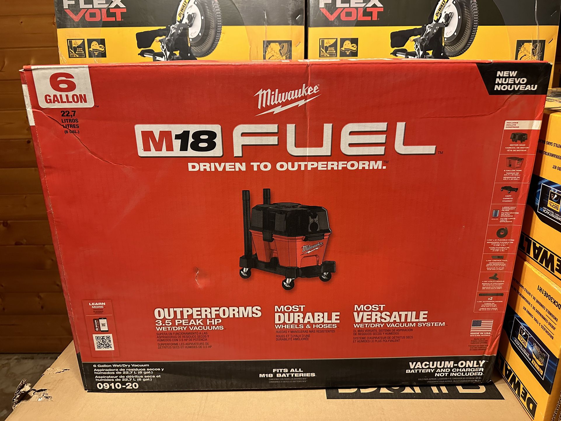 New Milwaukee 6 Gal. M18 Cordless Wet/Dry Shop Vac