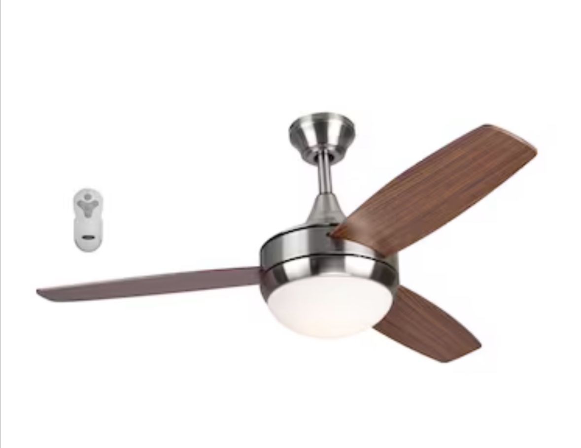 Harbor Breeze Beach Creek 44-in Brushed Nickel with Nutmeg/Java Blades Integrated LED Indoor