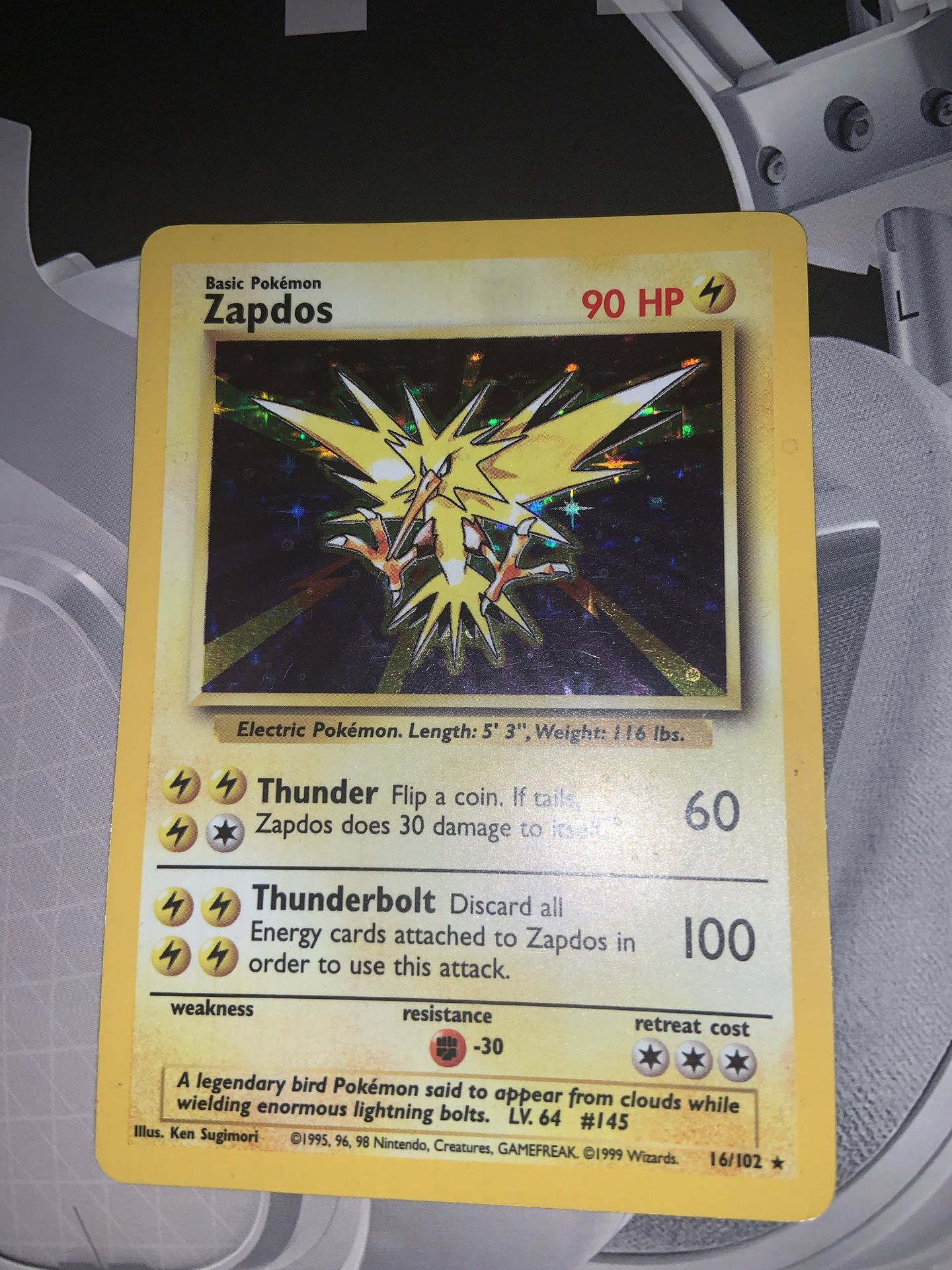 Zapdos Base 1 1999 16/102 Pokemon card Near mint