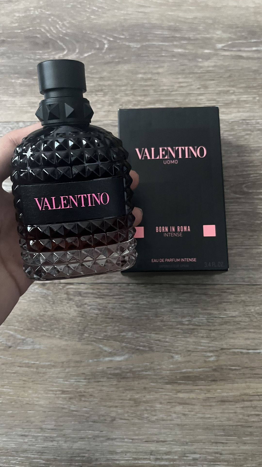 Valentino Born In Roma Intense 