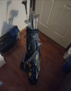 Arnold palmer adult golf clubs in a kid's bag will not separate