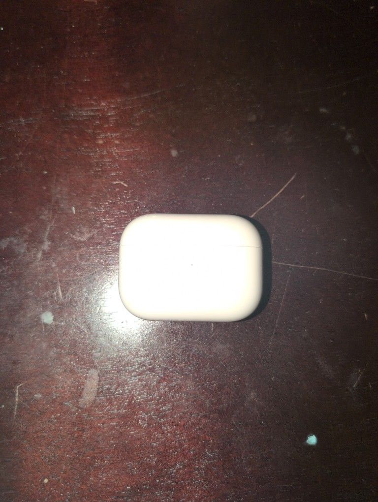 White, Apple Air Pods Gen 1