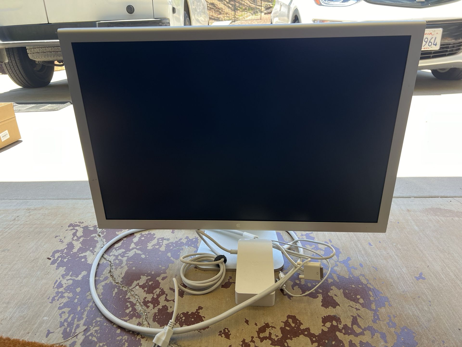 FREE Mac monitor 30 inch