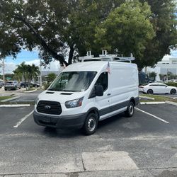 2019 Ford Transit 250 Medium Roof