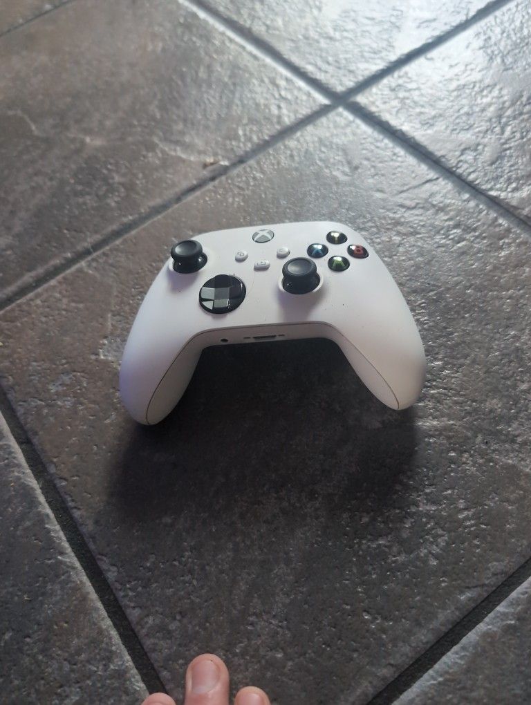 Xbox One X Controller