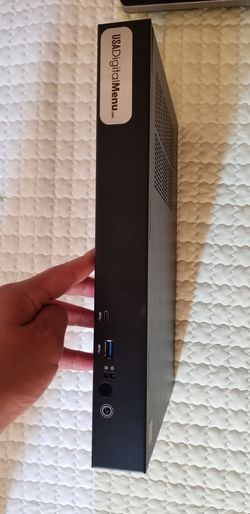 Digital signage applicator