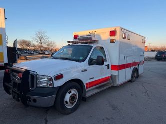 2006 Ford F350 Super Duty Regular Cab & Chassis