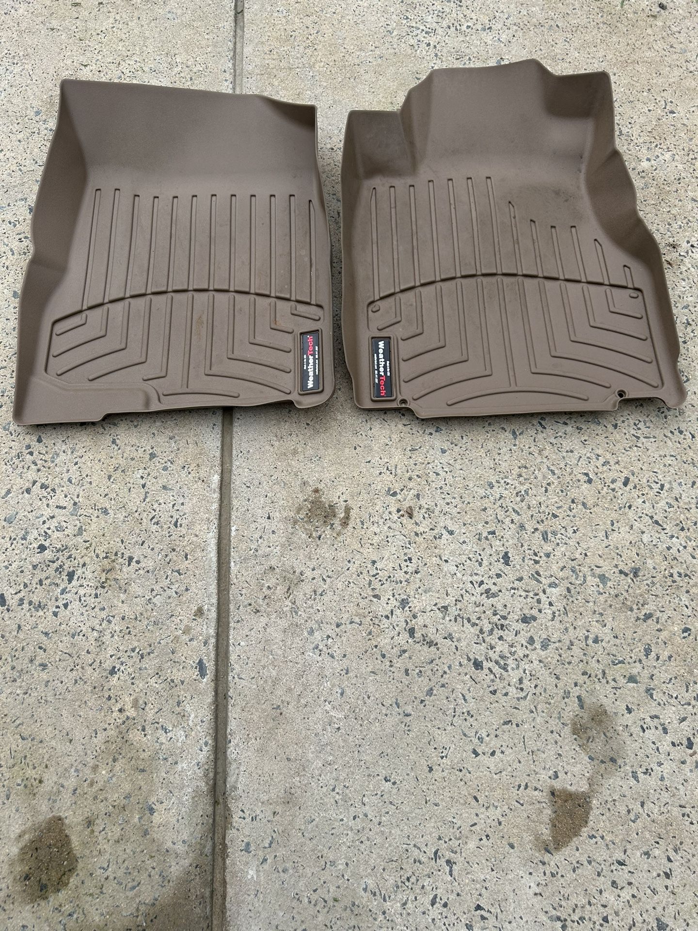 WeatherTech 1st Row Floor Mats