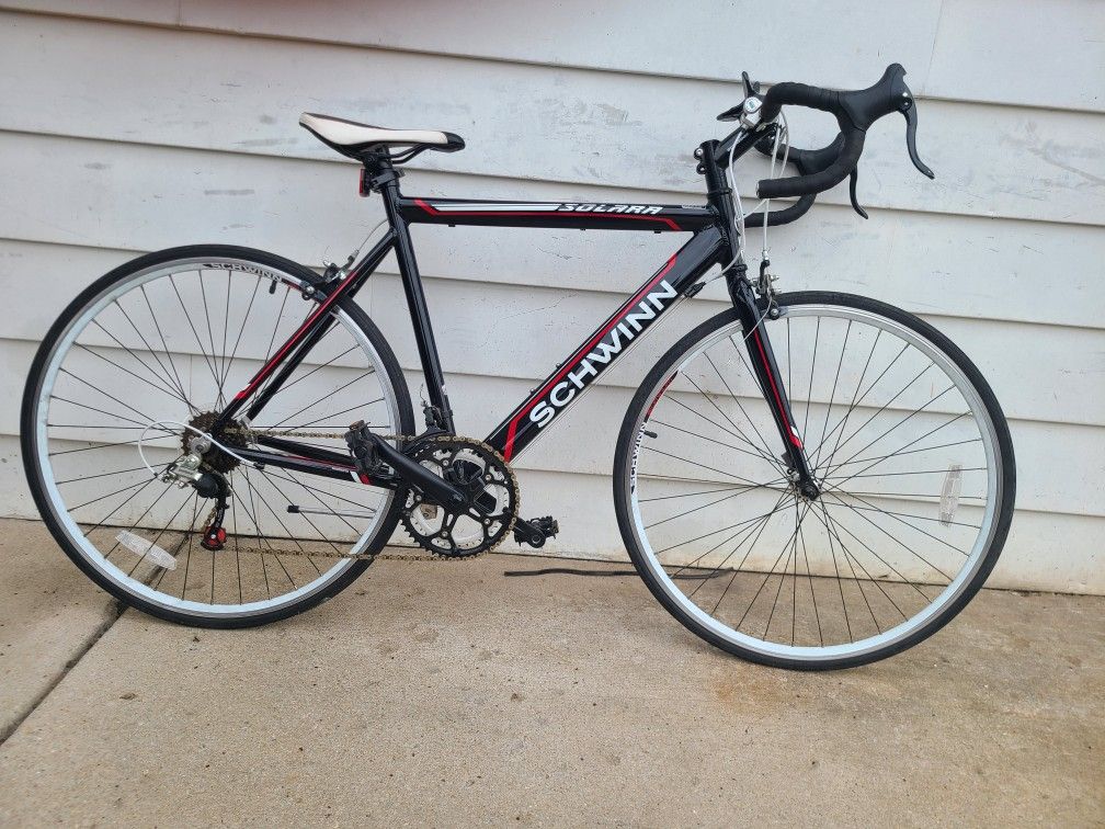 Schwinn solara deals bike
