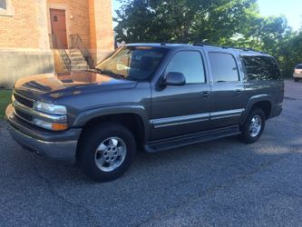 2002 CHEVY SUBERBAN THIRD ROW SEATING LEATHER INTERIOR