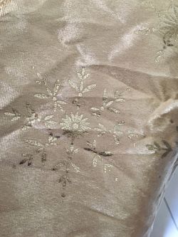 Tree skirt