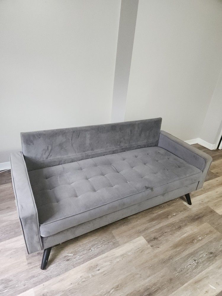 Free Couch (BALTIMORE)