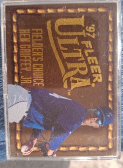 1997 Fleer Ultra Ken Griffey Jr. Fielder's Choice Card