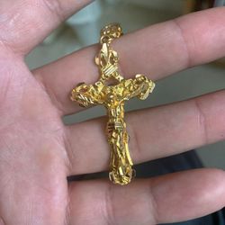 21k Cross pendant
