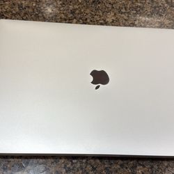 Apple macbook pro 16 inch 32 gb ram 1 tb ssd i9 like new 