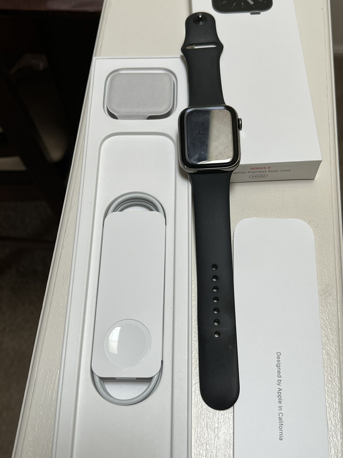 Apple Watch Series 6 Graphite Stainless Steel 