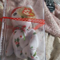 RARE RETIRED CHRISTMAS HOLLY PRINT BEANIE BABY