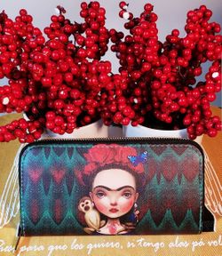 Frifa Kahlo wallet