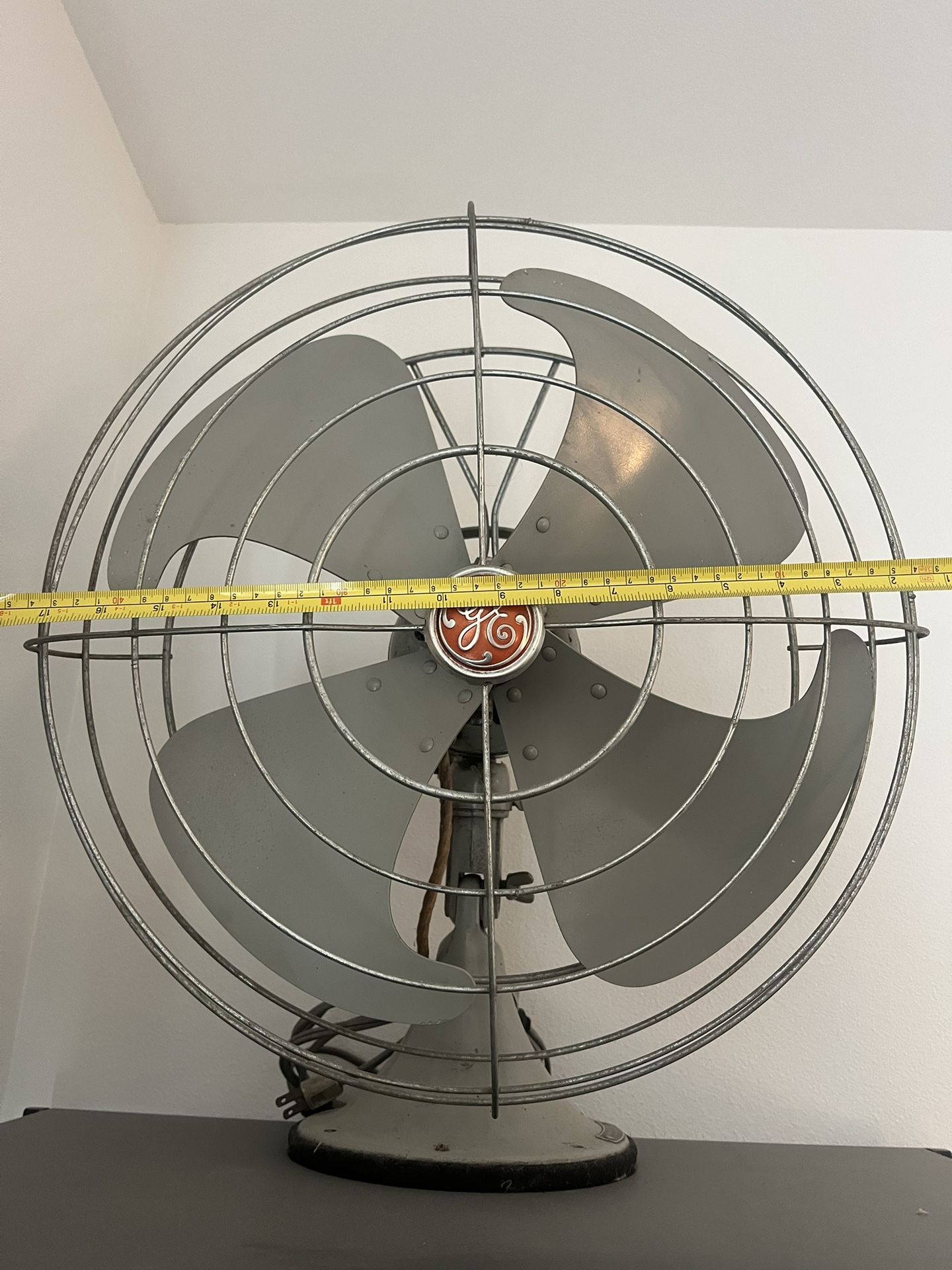 GE Vintage Fan 17.5 Inches in Diameter 