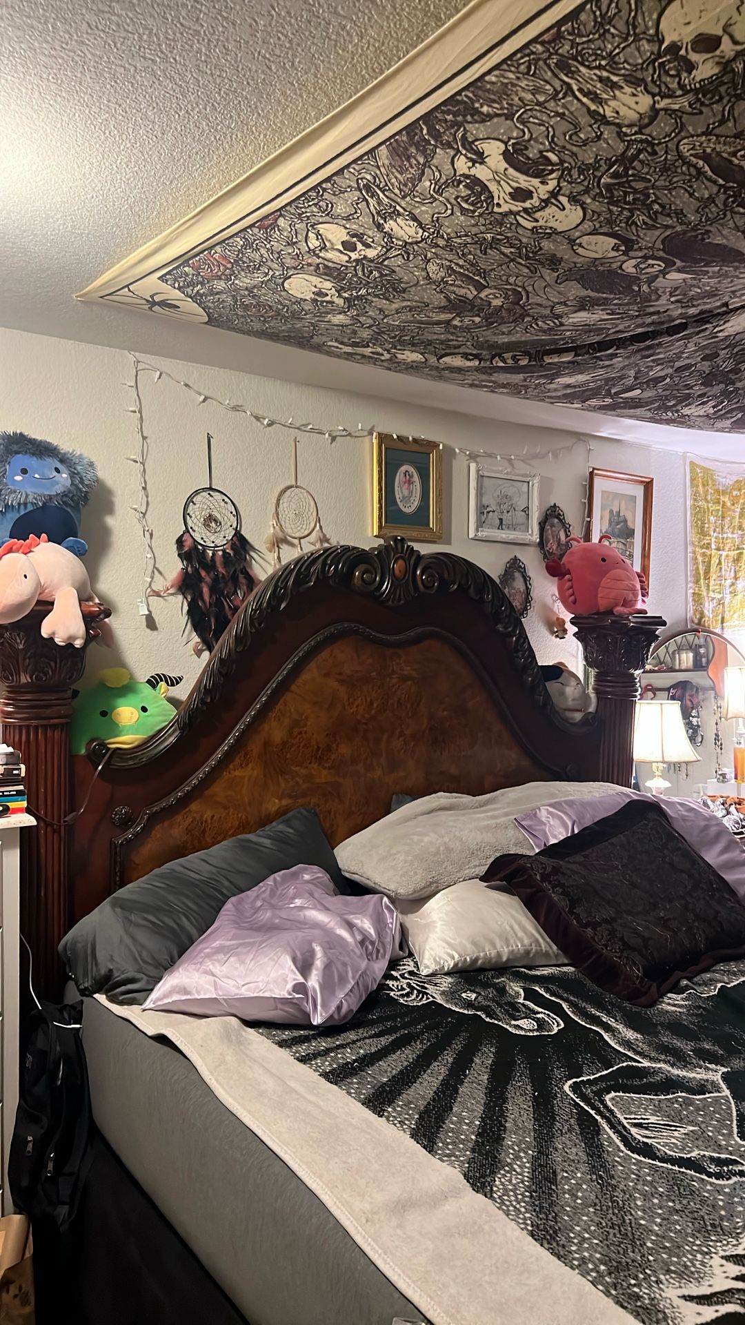 King Size Antique Bed Frame & Side Tables