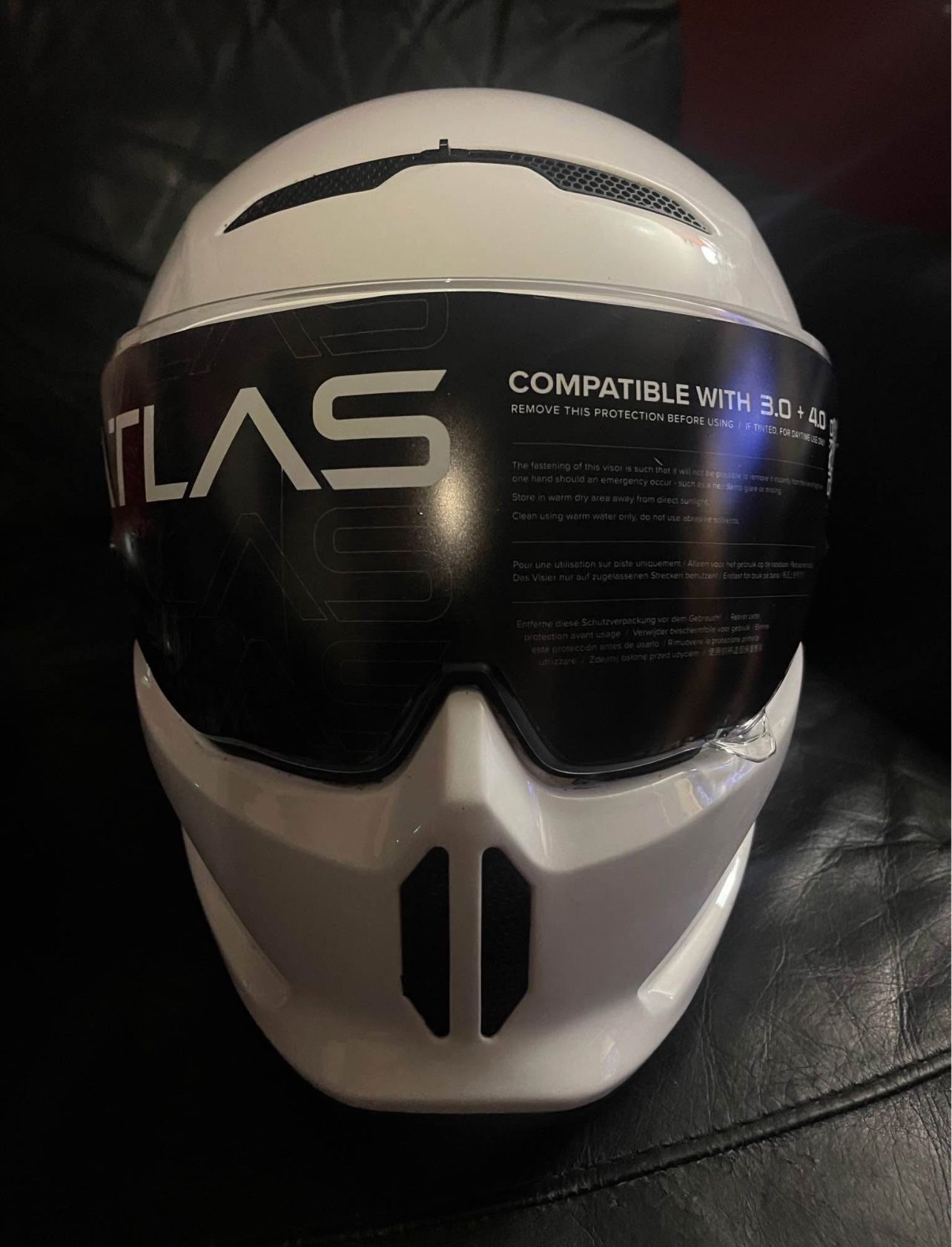 Ruroc Atlas 4.0 motorcycle helmet