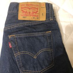 501 Original Shrink-to-fit Men’s Jeans 30-32