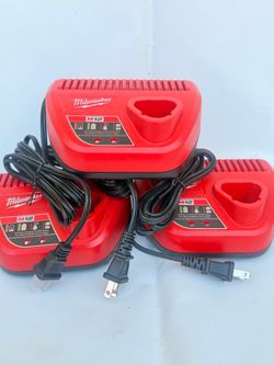 Milwaukee 3 m12 charger