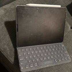 iPad Pro 11inch (1st Gen)(256gb)