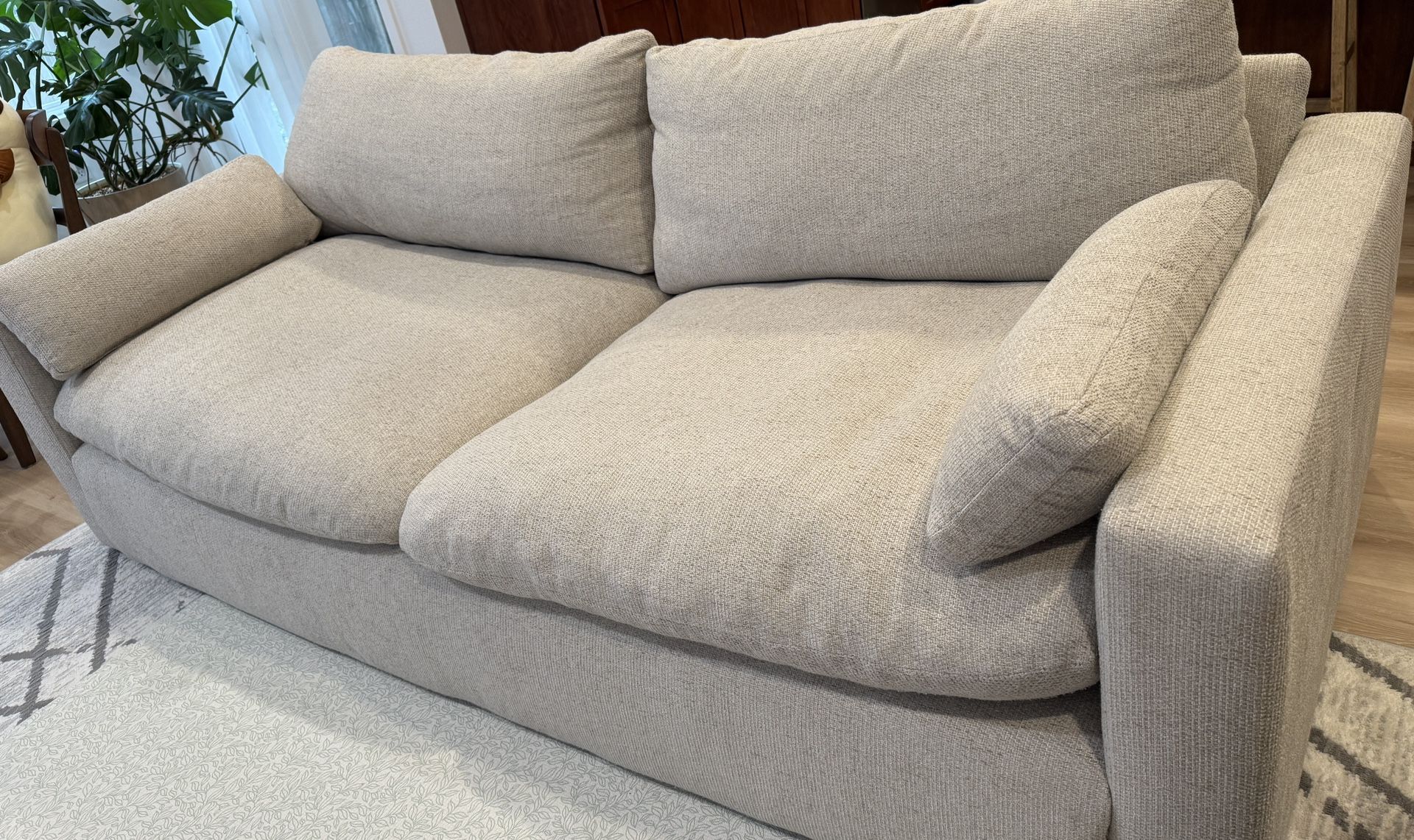 Very Good condition Ashley Fabric Sofa