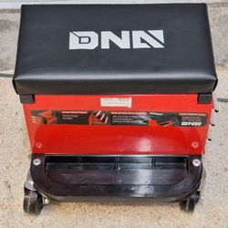 DNA 3 DRAWER  MECHANIC SEAT