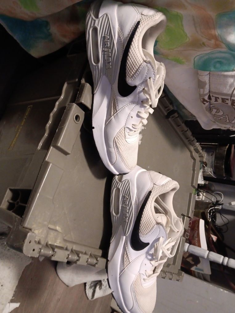 Nike Air Max Size 7