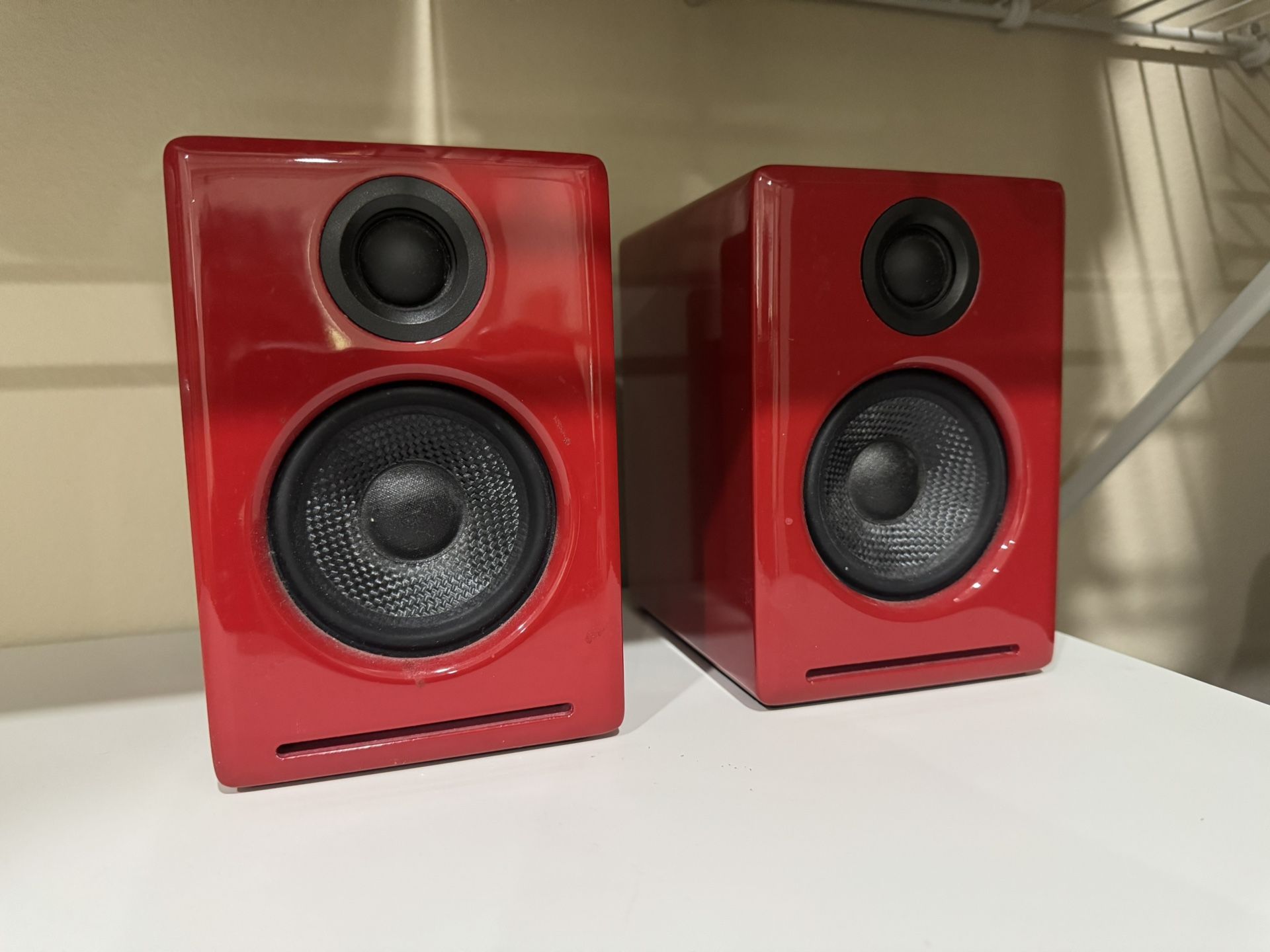 Audioengine A2+ - Minty Red