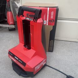 Milwaukee MX FUEL Super Charger