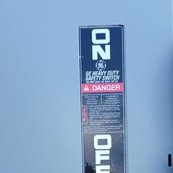 60 Amp 600 Volt 3 Pole Fused Disconnect 