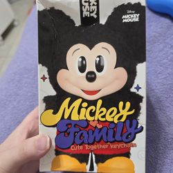 POP MART Mickey Family Keychain Brand New