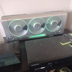 Emerson Triple Linear CD Changer