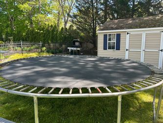 Trampoline