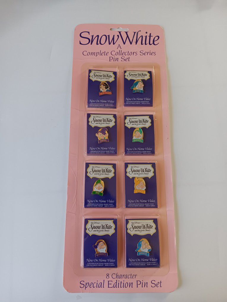 New 90s Disney Snow White A Complete collectors Series Enamel Pin Set Of 8 Special Edition. Sealed. 1994. 
