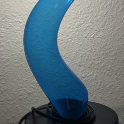 Plasma Light With A Twirling Design 