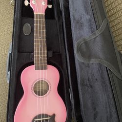 MAKALA Pink Soprano Ukulele w/ Polyfoam Case - EXCELLENT condition