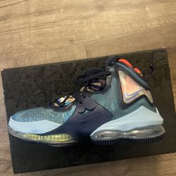 LeBron 19 “Fast Food”