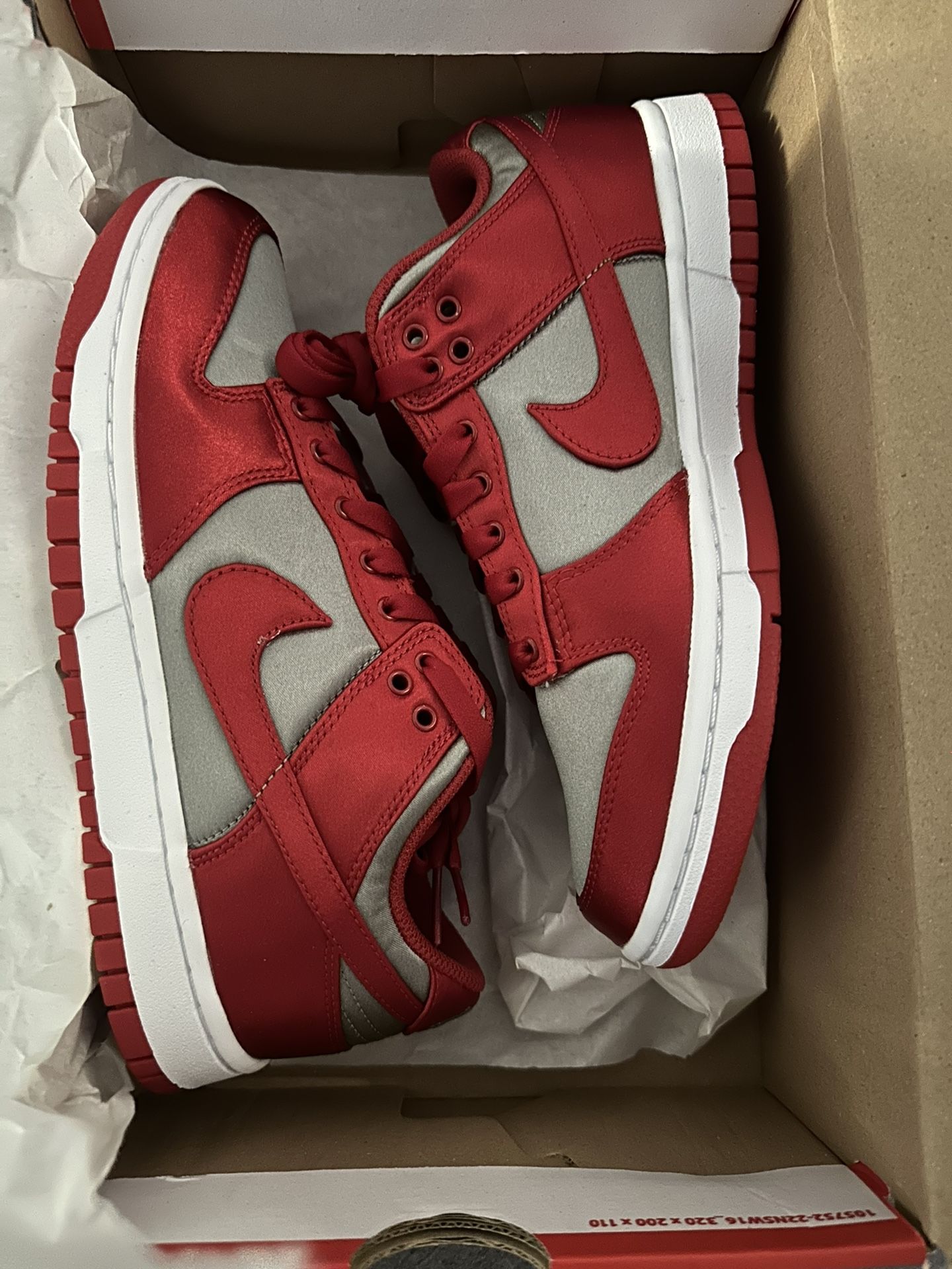 Nike Dunk UnLv Satin Red for Sale in Fontana, CA - OfferUp