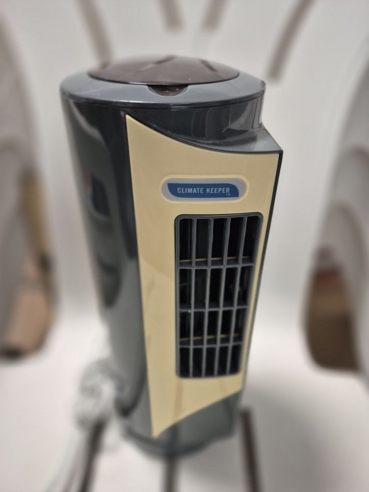 Collectible Vintage 3-speed Climate Keeper Small Tower Fan - Can't Find This Anywhere! Works Great!