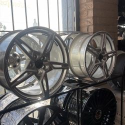 CHEVY CORVETTE C8 OEM FACTORY WHEELS/RIMS