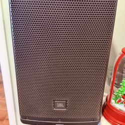 JBL EON610 Powered PA Speakers – 2 Units / Pair