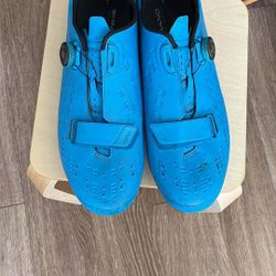 Shimano Carbon Fiber Bottom Cycling Shoes Size 12