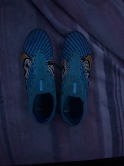 Soccer cleats