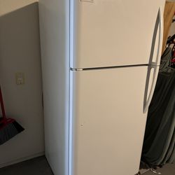 Frigidaire refrigerador